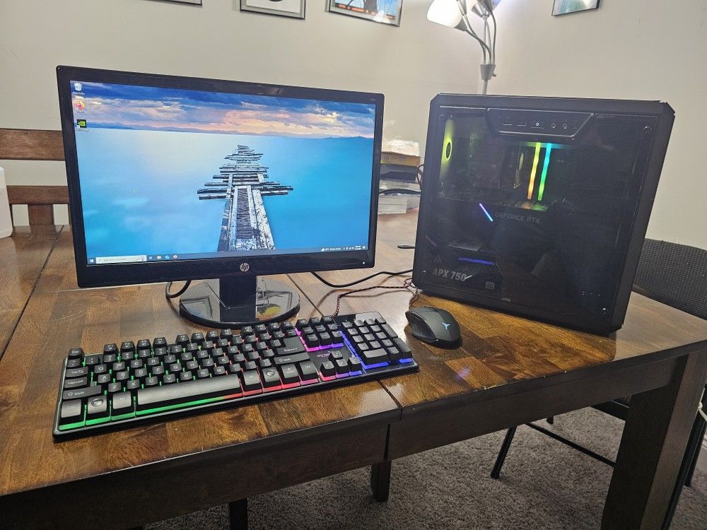 Custom i7/RTX 2080S Gaming PC w/ Monitor, Keyboard & Mouse
