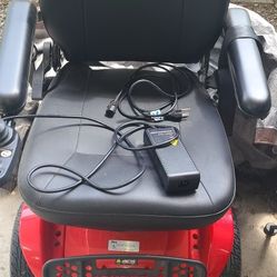 Almost Brand New JAZZY SCOOTER 