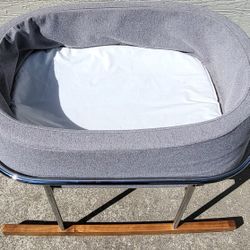 Monte Rockwell Bassinet 