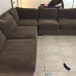 3 Pc Large Couch Must Go By Sunday!