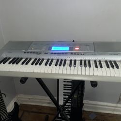 Casio Keyboard 