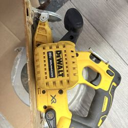 Circular Hand Saw 
