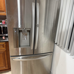 LG refrigerator