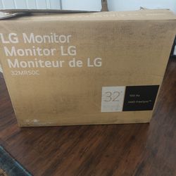 32' LG Curved Monitor Black
