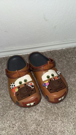 tow mater crocs