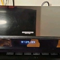 Panasonic - Streaming 4K Ultra HD Hi-Res Audio with Dolby Vision 7.1 Channel DVD/CD/3D Wi-Fi Built-In Blu-Ray Player, DP-UB820-K