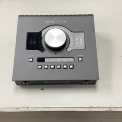 Apollo Twin X Thunderbolt Quad core Audio Interface