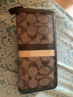 Coach wallet