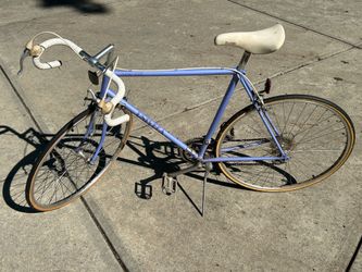 Univega Nuovo Sport road bike