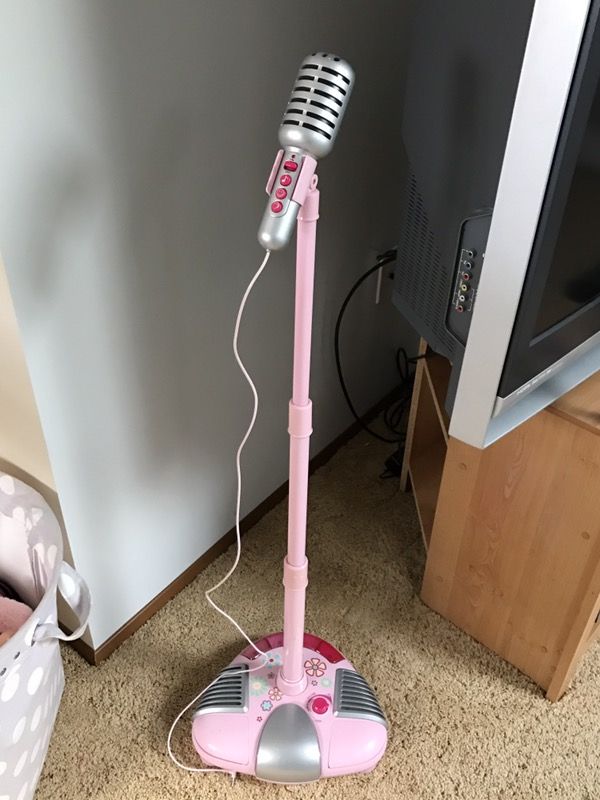 Elc sing hotsell along microphone