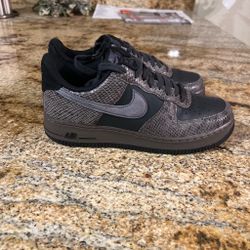 Nike Air Force 1 Low Men’s Casual Sneakers Size 8