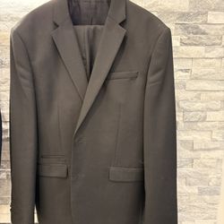 Express Suit 42 Reg  And Pants 33/32
