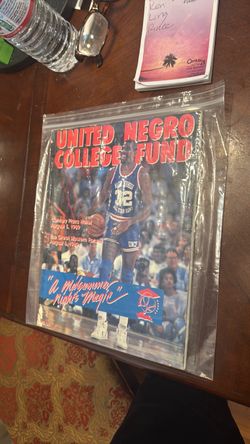 1989 UNCF Magic Johnson All Star Game Program