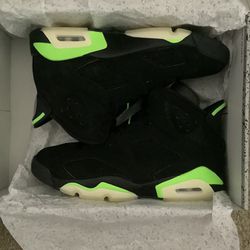 Jordan Retro 6s- Size 9 - Electric Green $240