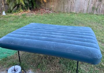 Queen Air Mattress
