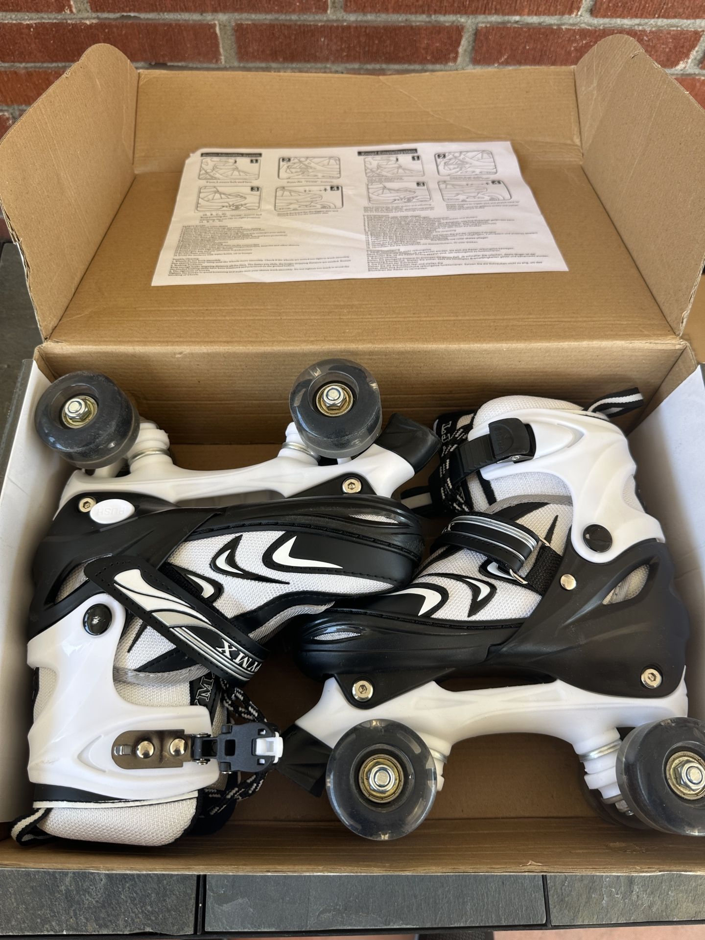Kids Roller Skates Adjustable Size From 1Y To 4Y