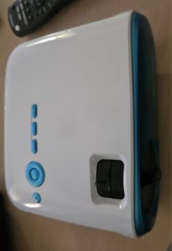 Vankyo Mini 720p Portable Projector