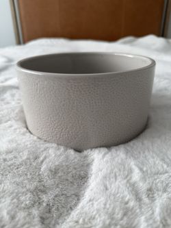 Low Profile Textured Ceramic Planter