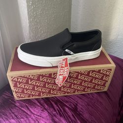 New Black Leather Vans So 7W