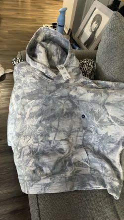 Men’s Hollister pullover