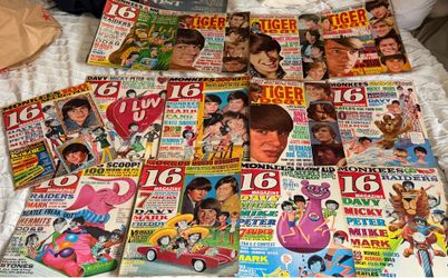 1960’s  Magazine’s Tiger beat / 16 magazine (13 in lot)