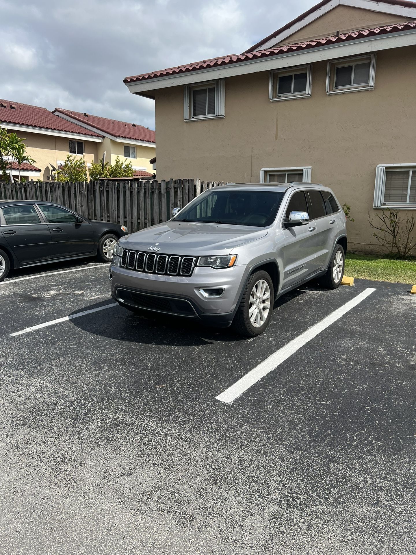 2017 Jeep Grand Cherokee