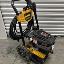 DEWALT 3300 PSI 2.4 GPM Cold Water Gas Pressure Washer with HONDA GCV200 Engine For $380 +