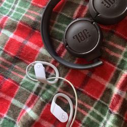 JBL Headphones 🎧 