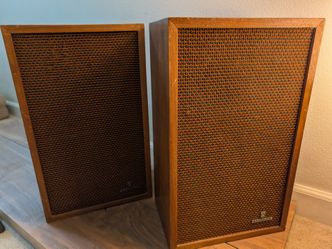Grundig speakers