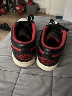 Men Nike Size 8