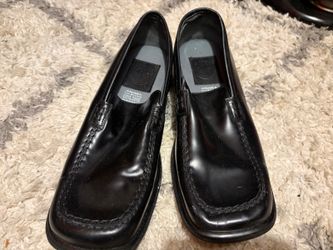 Andrea Black Leather Slip-On Loafers