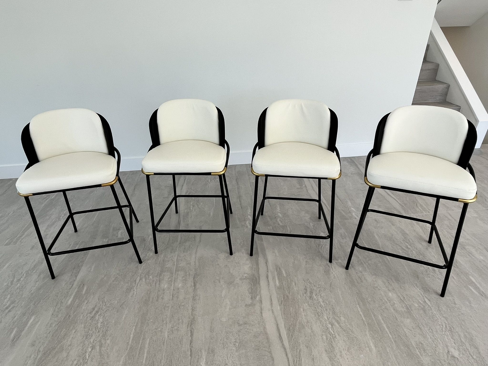 Bar Stools -Brand NEW