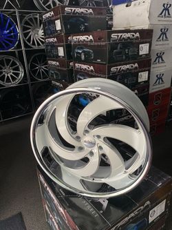 24” STRADA RETRO BRUSHED SILVER OR WHITE CHROME LIP DEEP DISH 6lug