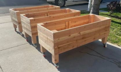 Custom privacy wall patio garden bed flower herb planter box wooden cedar redwood container vegetable urban
