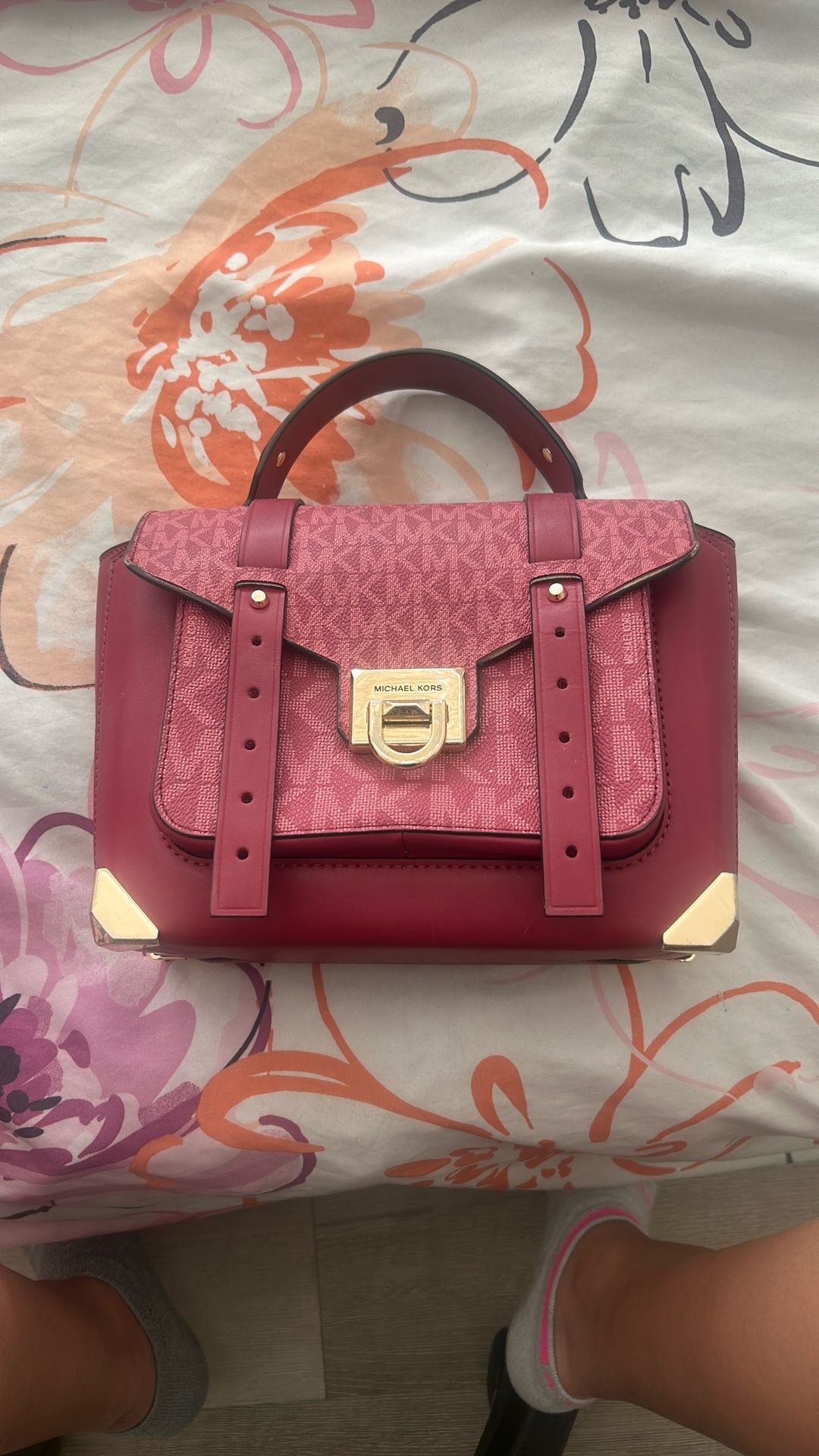Michael Kors Handbag Rose Red