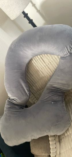 Pregnancy pillow