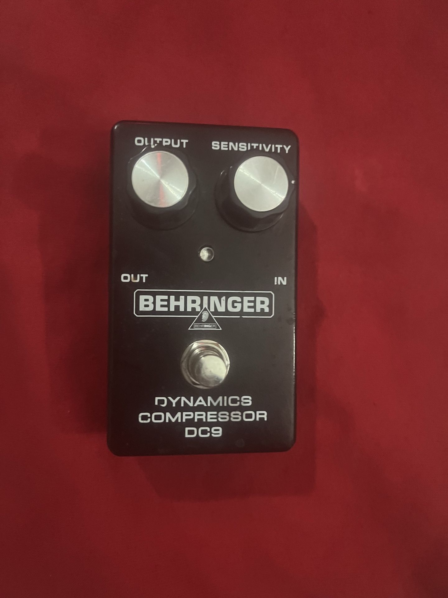 Behringer Dynamic Compressor for Guitar/Bass