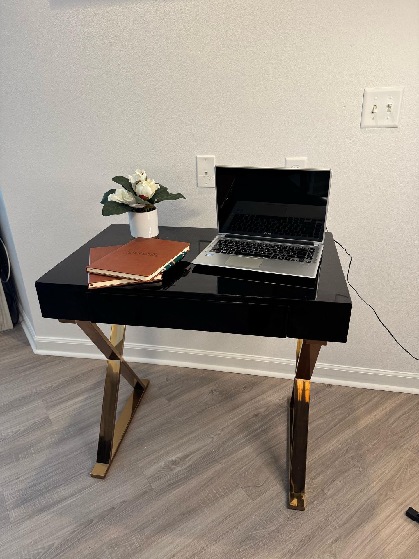 Modern Desk