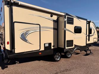 REDUCED--2017 Keystone RV Bullet Premier Series M-26 RBPR-$16,900