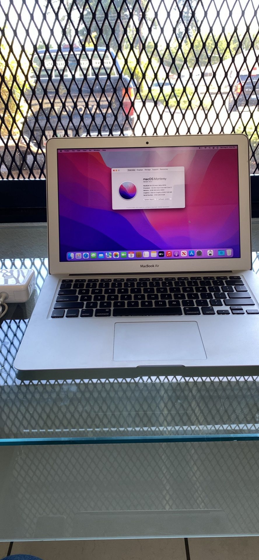 2015 MacBook Air (i5 500GB SSD 8GB)