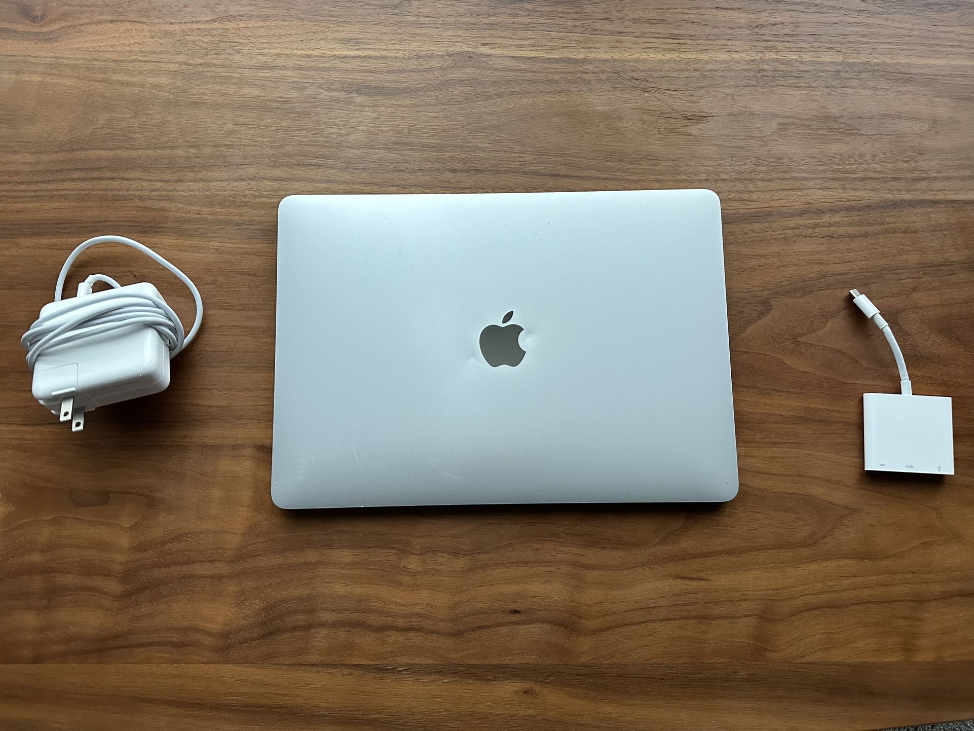 MacBook Pro 13-inch, 2017 NO DISPLAY