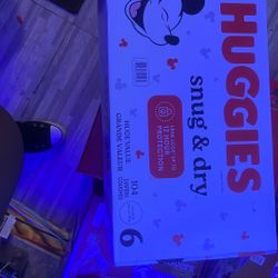 Size 6 Huggies Snug&dry