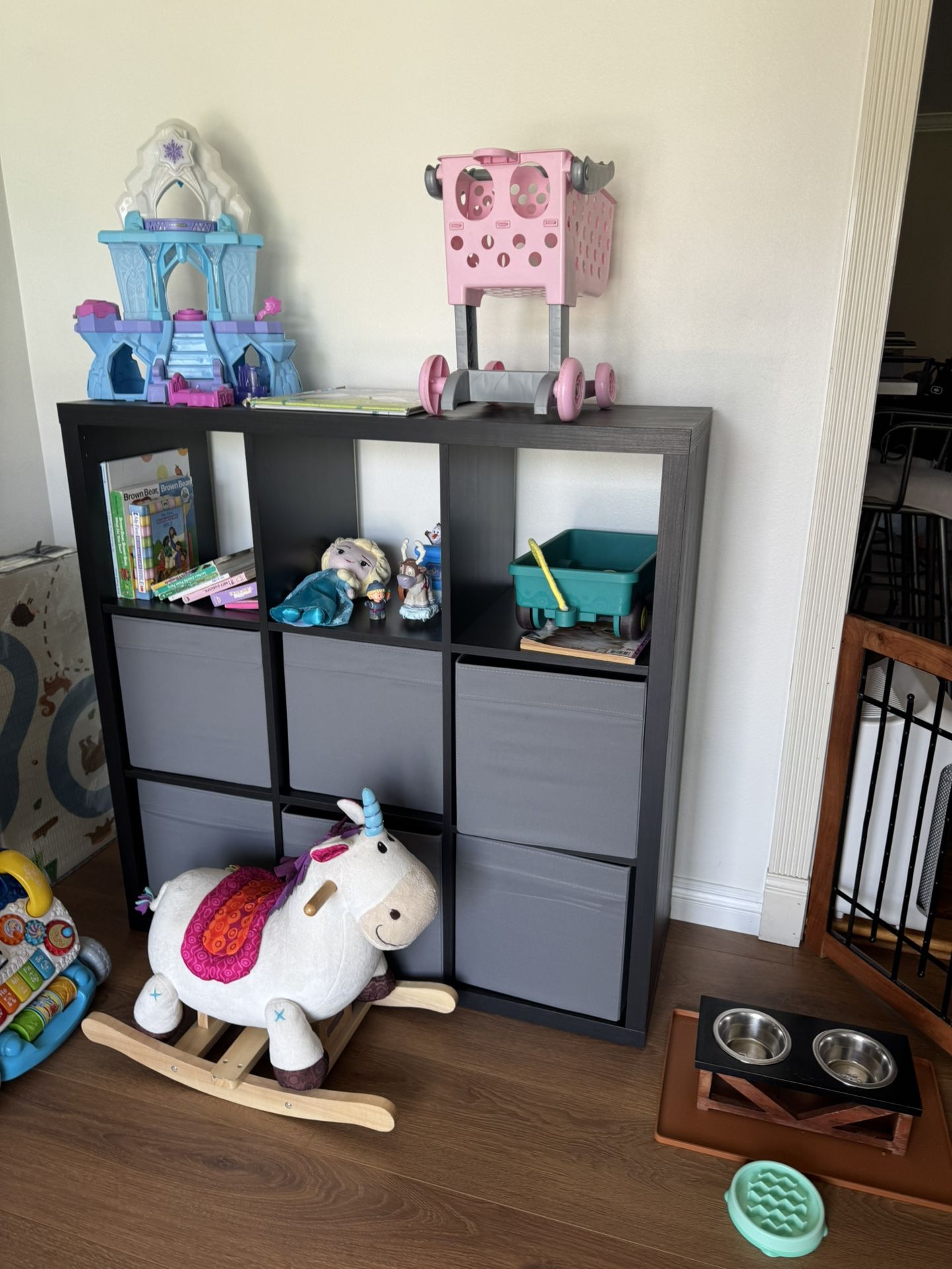 9 Cube Storage 