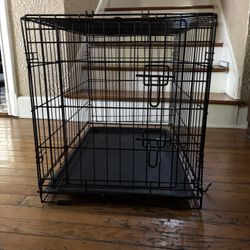 Medium Dog Crate With Divider