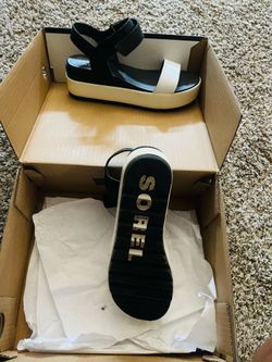 Gently used Sorel Sandal