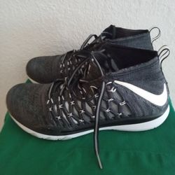 Nike Training Work Out Shoes Men's, Size 10 