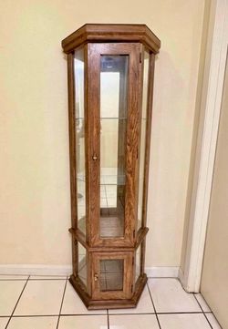 Wood & Glass Curio Display Cabinet with Lights (READ DESCRIPTION)