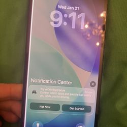 iPhone 16e 128gb Unlocked Read Description 