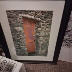 Red Door Picture 