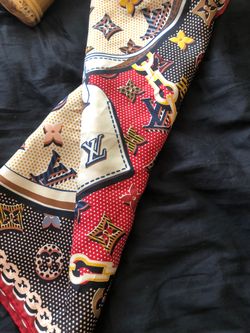 REAL LV SCARF